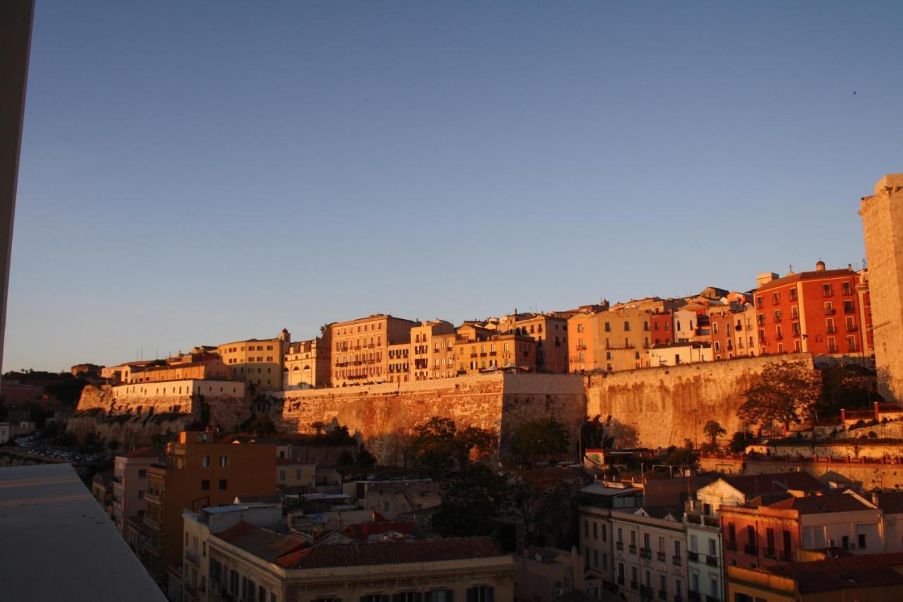Vista Suites - Piazza Yenne Cagliari Luaran gambar