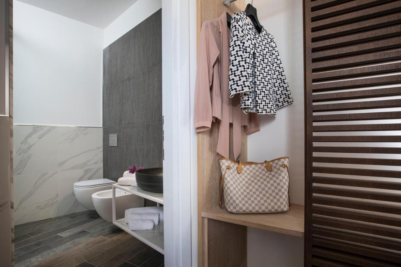 Vista Suites - Piazza Yenne Cagliari Luaran gambar